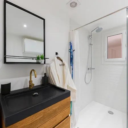 Dolce Centre Apartment *