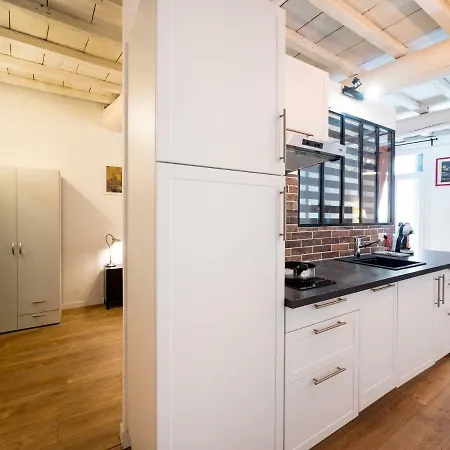 Dolce Centre Apartment